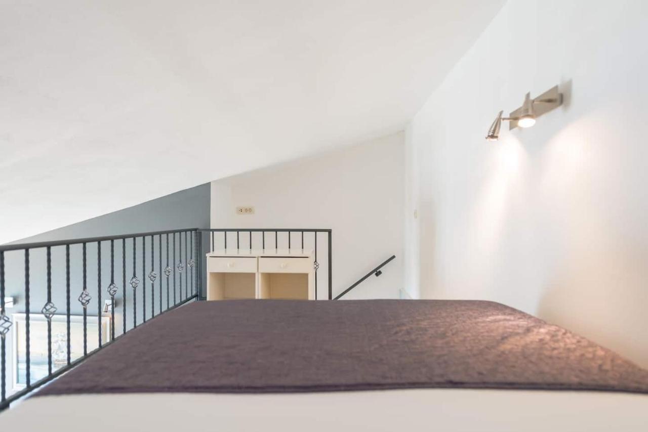 Ventula Apartment Mimice Exterior photo