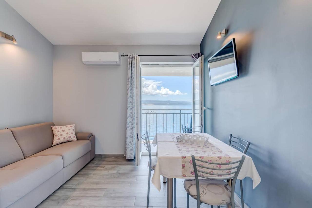 Ventula Apartment Mimice Exterior photo