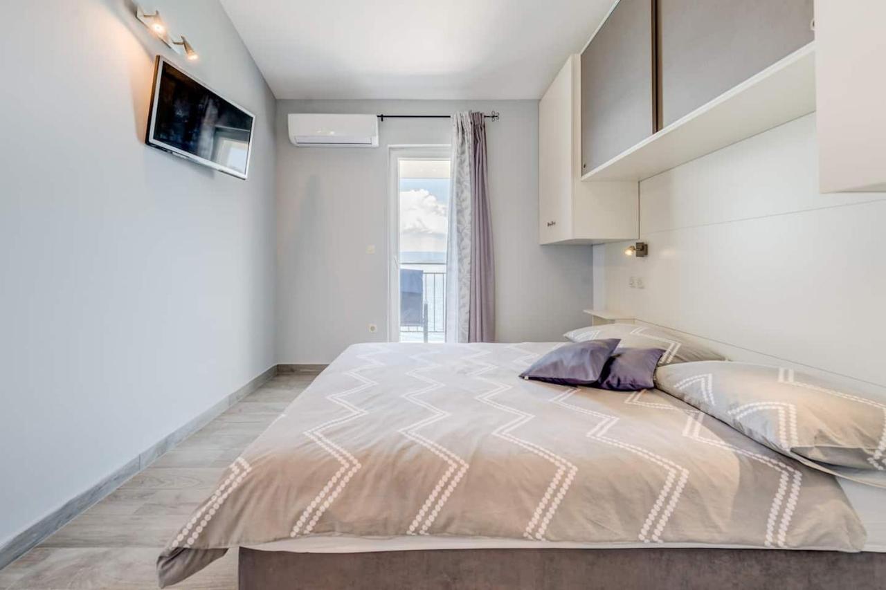 Ventula Apartment Mimice Exterior photo