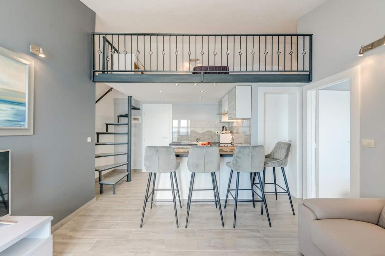 Ventula Apartment Mimice Exterior photo